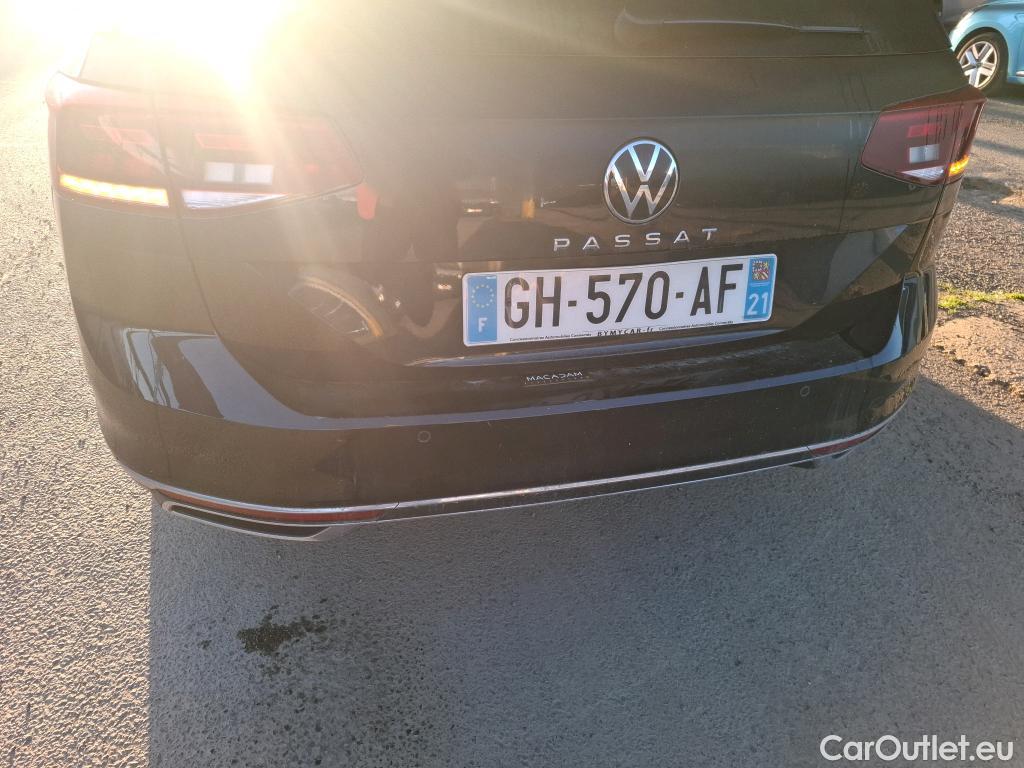  Volkswagen  Passat VOLKSWAGEN  SW / 2019 / 5P / Break 2.0 TDI 150 SCR DSG7 SW LOUNGE #1