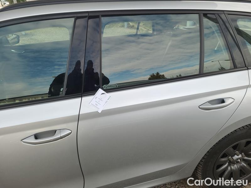  Skoda  Octavia  Combi (NX3)(2020) Oct.C.2.0TDI 110 4x4 Ambit AT #3