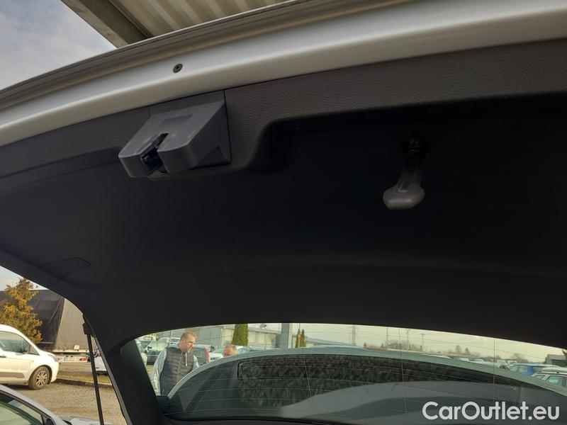  Skoda  Octavia  Combi (NX3)(2020) Oct.C.2.0TDI 110 4x4 Ambit AT #4