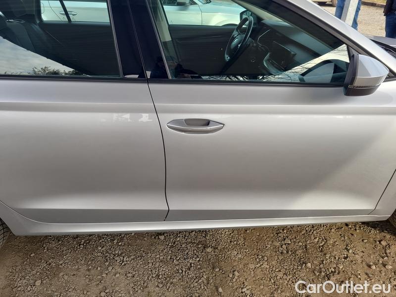  Skoda  Octavia  Combi (NX3)(2020) Oct.C.2.0TDI 110 4x4 Ambit AT #11