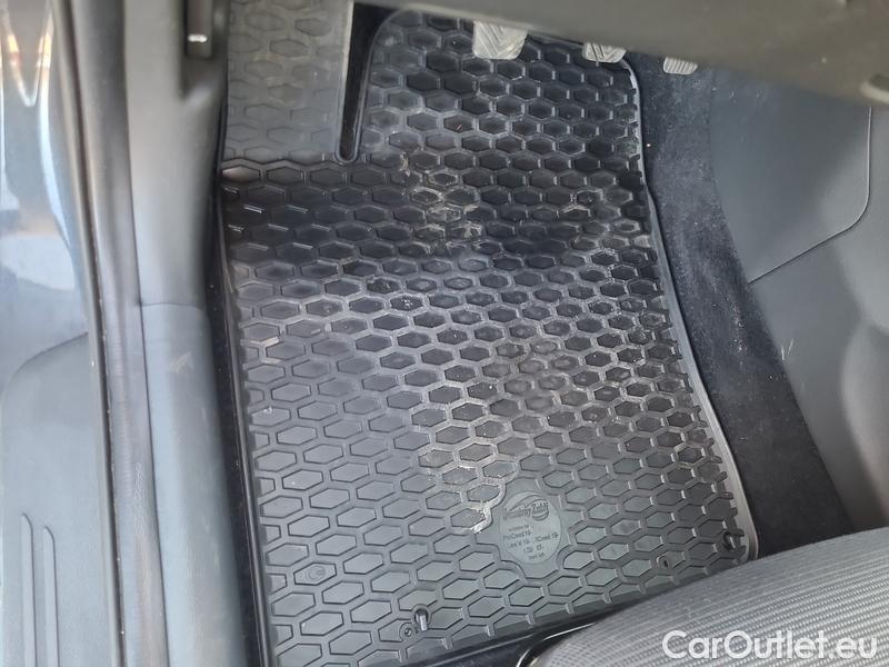  Hyundai  i30  (PD)(01.2017  ->)  kom.1.0TGDI Family Comf #3