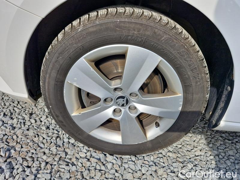  Skoda  Fabia  Combi (2015)  Com 1.0TSI 81 Ambition #3