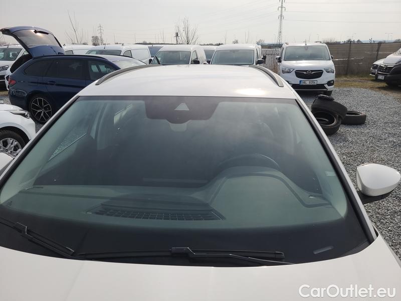  Skoda  Octavia  Combi (NX3)(2020) Oct.C.2.0TDI 110 4x4 Ambit AT #1