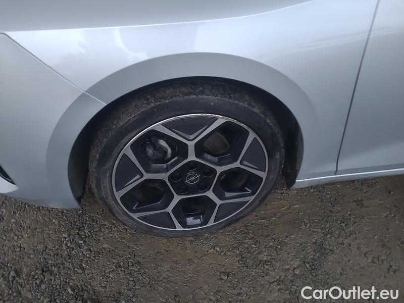  Opel  Astra  SportsTourer (2022)  1.2 T 96 Ultimate ST AT #4