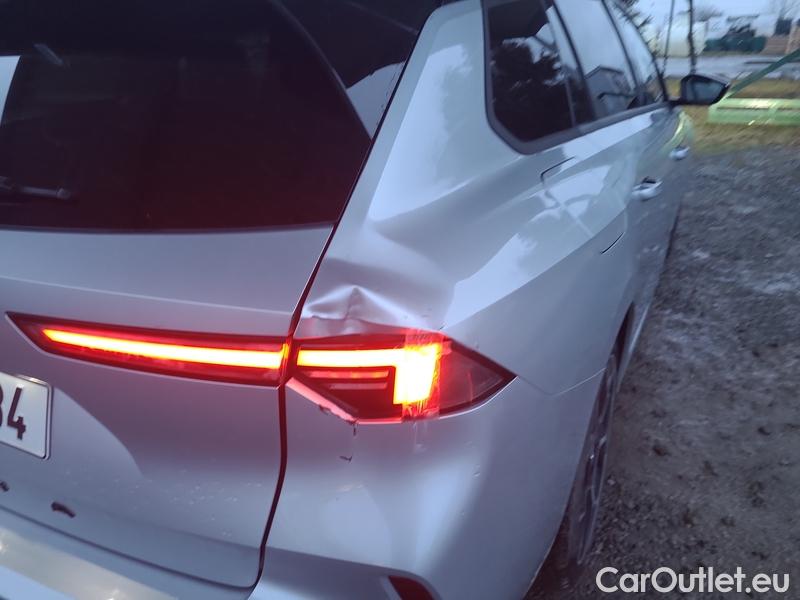  Opel  Astra  SportsTourer (2022)  1.2 T 96 Ultimate ST AT #10