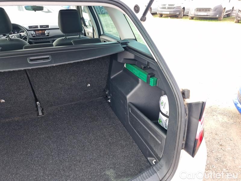  Skoda  Fabia  Combi (2015) Com.1.0TSI 70 Ambition 5d #21
