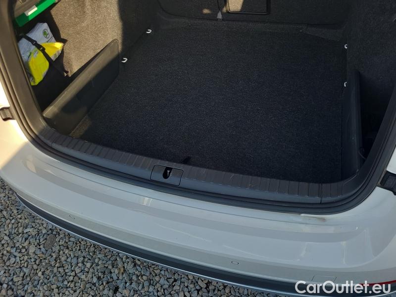  Skoda  Octavia  Combi (NX3)(2020) Oct.C. 2.0TDI 147 Scout 4x4 AT #12