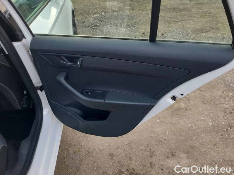  Skoda  Fabia  Combi (2015)  Com.1.0TSI 70 Style #26