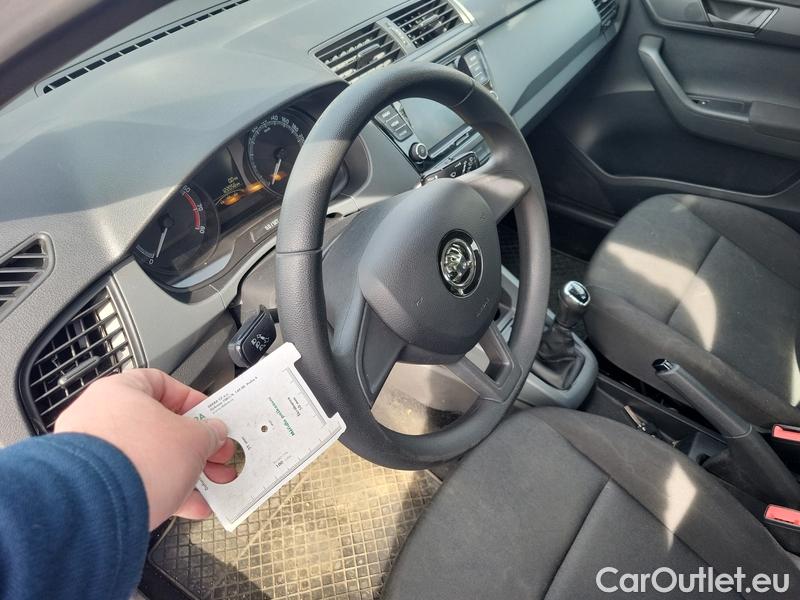  Skoda  Fabia  3 (2015)  1.0TSI 70 Active #10