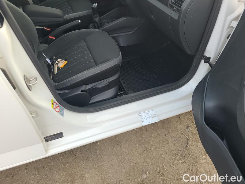  Skoda  Fabia  Combi (2015)  Com.1.0TSI 70 Style #25