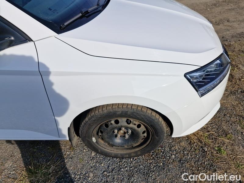  Skoda  Fabia  Combi (2015) Com.1.0TSI 70 Ambition 5d #43