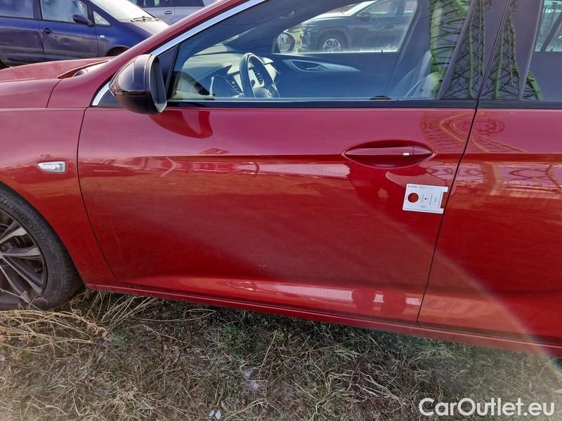  Opel  Insignia  Sports  Tourer (2017) Ins.ST 2.0CDTI 128 Ult.4x4 AT #16