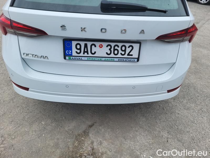  Skoda  Octavia  Combi (NX3)(2020) Oct.C.2.0 TDI 110 Ambition #14