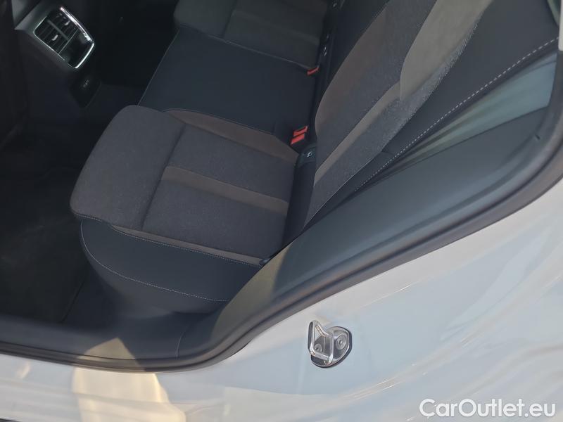  Skoda  Octavia  Combi (NX3)(2020) Oct.C. 2.0TDI 147 Scout 4x4 AT #16