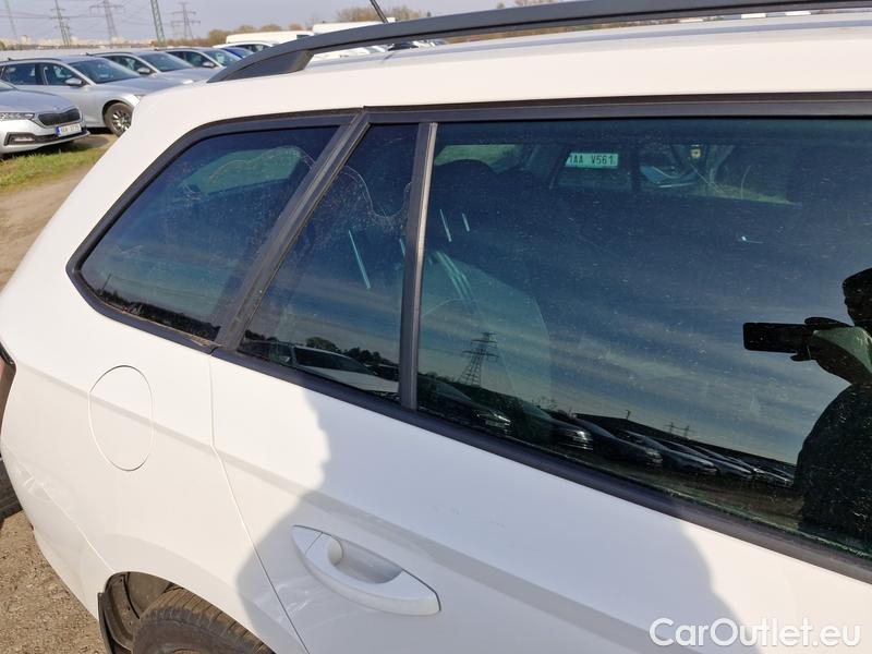  Skoda  Fabia  Combi (2015) Com.1.0TSI 70 Ambition 5d #33