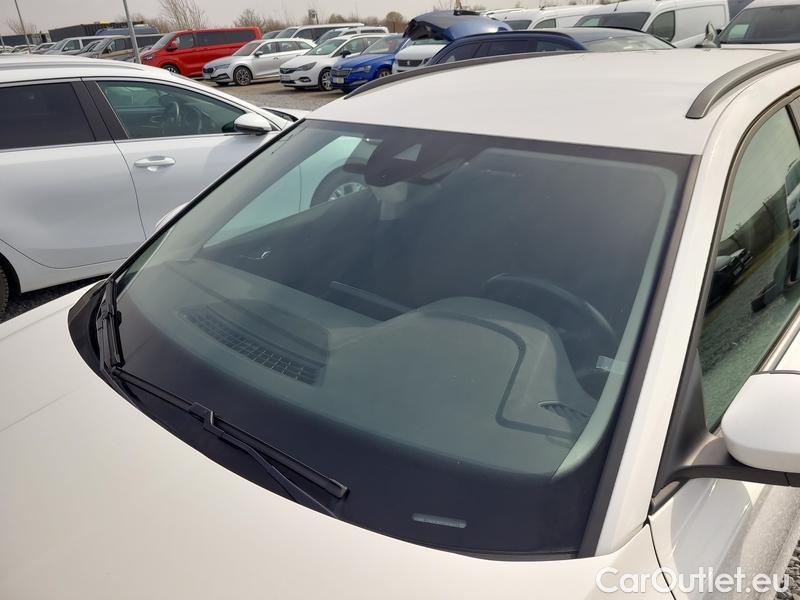  Skoda  Octavia  Combi (NX3)(2020) Oct.C.2.0TDI 110 4x4 Ambit AT #4