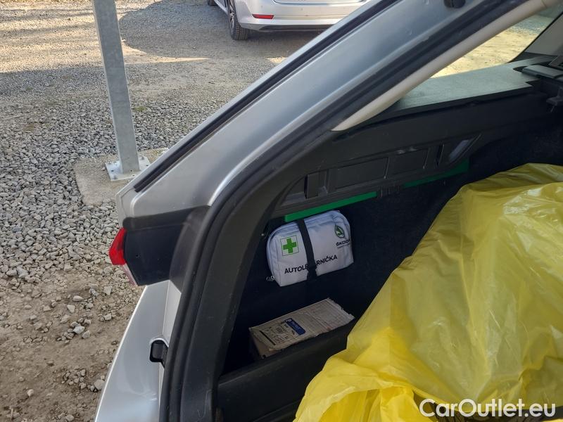  Skoda  Octavia  Combi (NX3)(2020) Oct.C.2.0TDI 110 4x4 Ambit AT #10