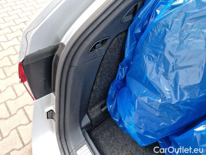  Skoda  Superb  Combi (3V5)(2015) Su.C.2.0TDI 147 4x4 Style Aut #23