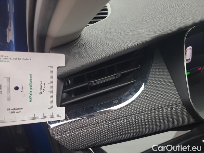  Skoda  Octavia  Combi (NX3)(2020) Oct.Combi 2.0TDI 110 Style AT #9