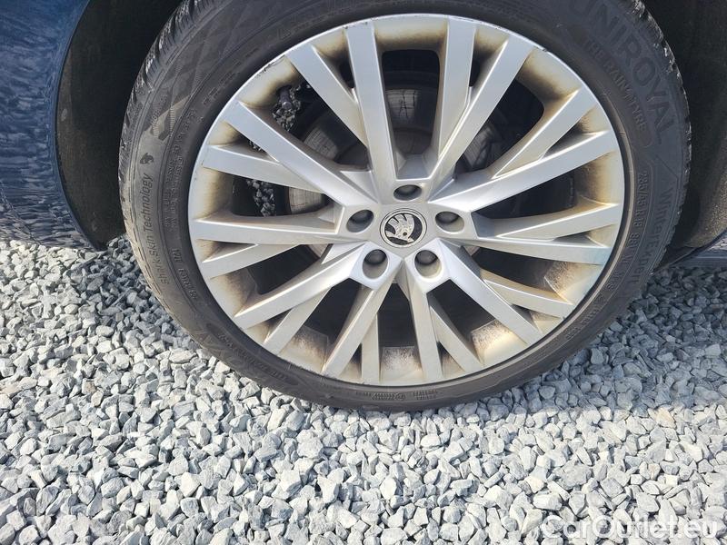  Skoda  Superb  Combi (3V5)(2015) Sup.C.FL2.0TDI 110 Style AT #18