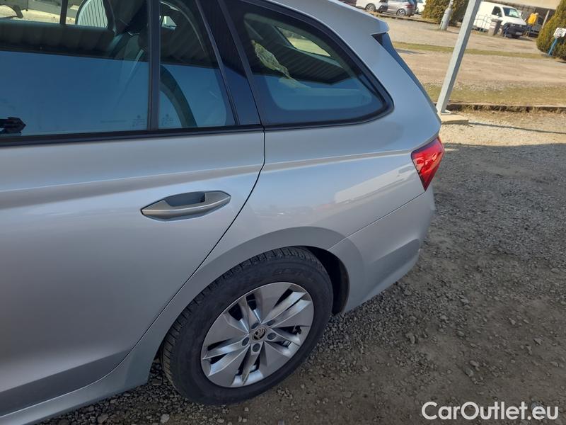  Skoda  Octavia  Combi (NX3)(2020) Oct.C.2.0TDI 110 4x4 Ambit AT #3