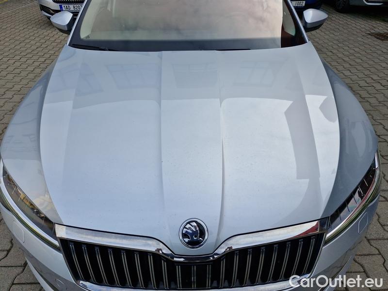  Skoda  Superb  Combi (3V5)(2015) Su.C.2.0TDI 147 4x4 Style Aut #2