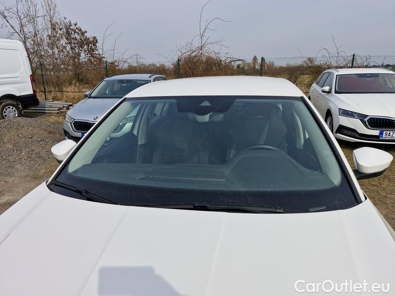  Skoda  Octavia  Lim. (NX3)(2020) Oct.2.0TDI 110 Ambition 5d #1