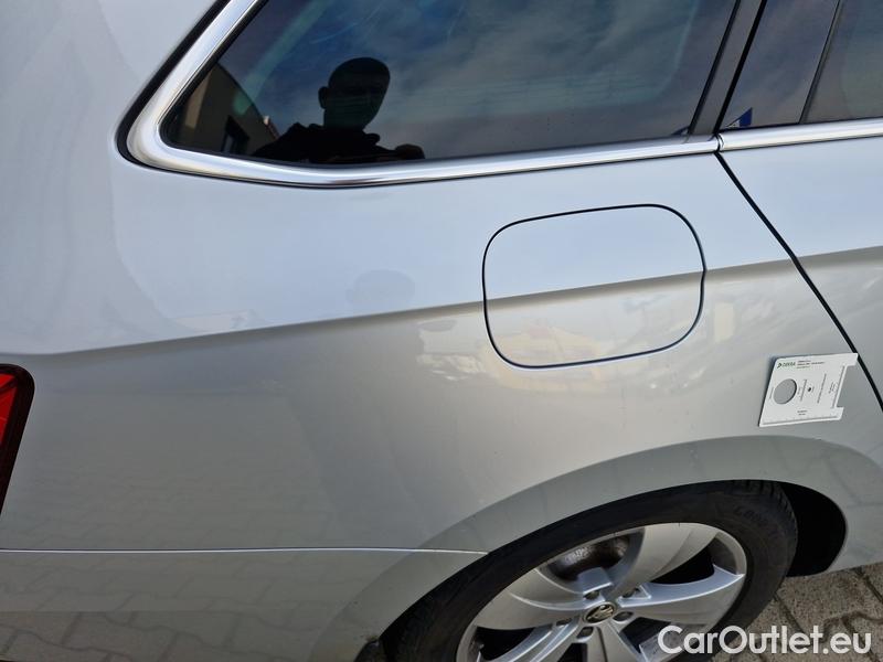  Skoda  Superb  Combi (3V5)(2015) Su.C.2.0TDI 147 4x4 Style Aut #25