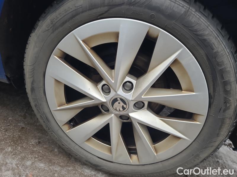  Skoda  Octavia  Combi (NX3)(2020) Oct.Combi 2.0TDI 110 Style AT #15