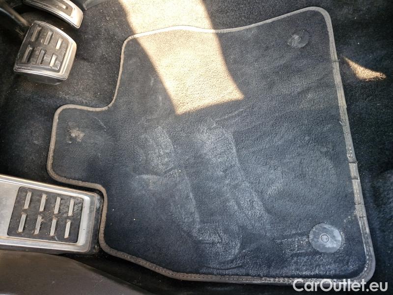  Volkswagen  Arteon  (3H8)(2020)  2.0TSI 200 Elleg. 4M AT #2