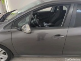  Peugeot  208 Peugeot  Signature 1.2 PureTech 82 5d #26