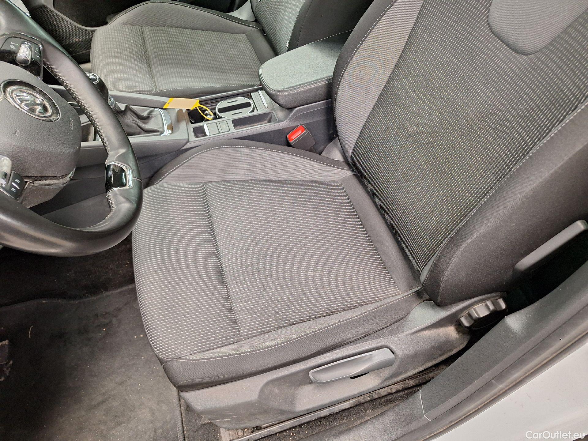  Skoda  Octavia Skoda,  Combi '20, Skoda  Combi 2.0 CRTDI 85kW Ambition 5d #11