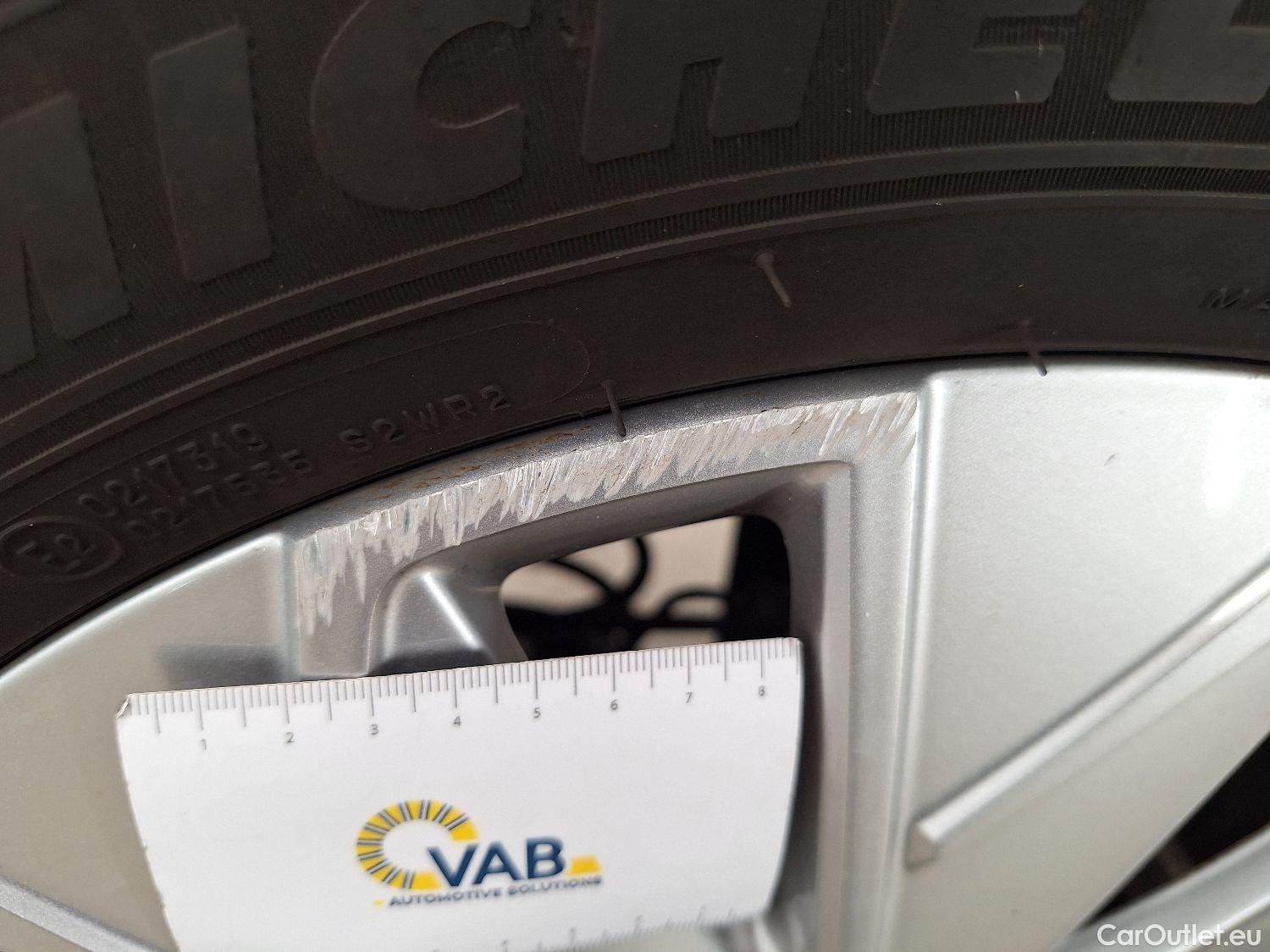  Skoda  KAMIQ Skoda,  '19, Skoda  1.0 TGI 66kW Clever 5d #39