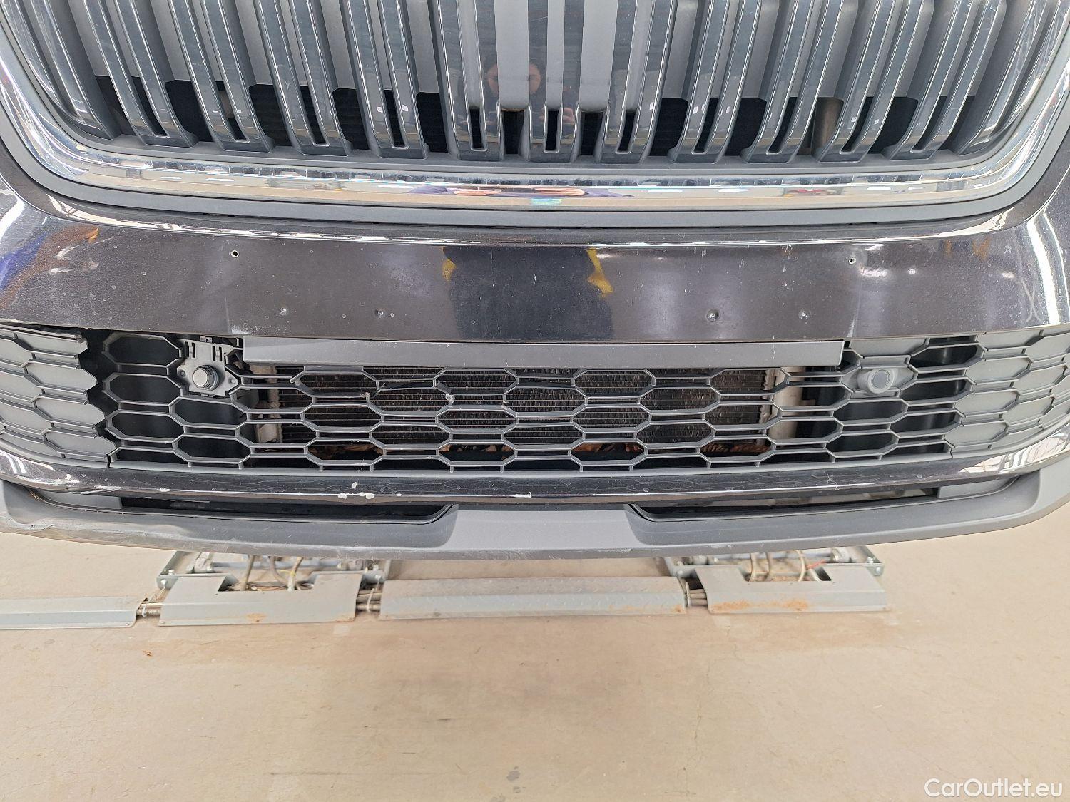  Skoda  KAMIQ Skoda,  '19, Skoda  1.0 TGI 66kW Clever 5d #73