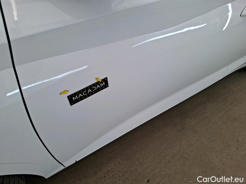  Hyundai  i20  Initia 1.2 85CV BVM5 E6d #12