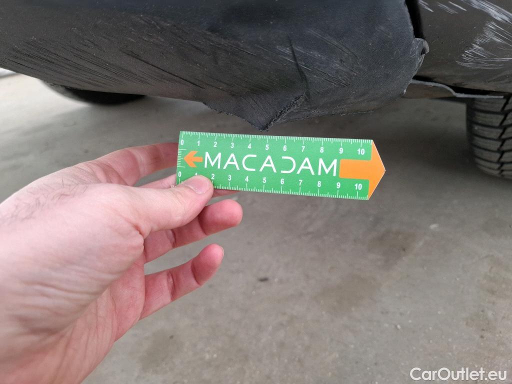  Mercedes  A-Klasse MERCEDES-BENZ Classe A Berline  2018  4P  Berline A 250 e Business Line 8GDCT #15