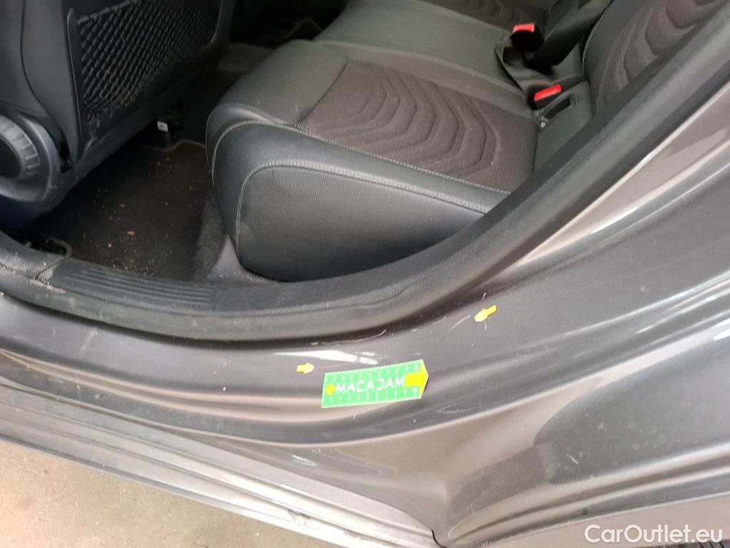  Mercedes  A-Klasse MERCEDES-BENZ Classe A Berline  2018  4P  Berline A 250 e Business Line 8GDCT #16