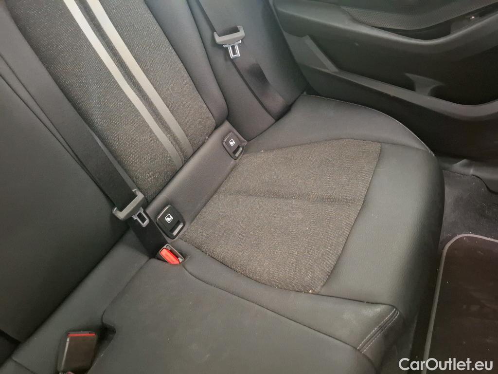  Bmw  Serie 1 Série 1 Berline 118 i Edition Sport 1.5 135CV BVA7 E6d #39