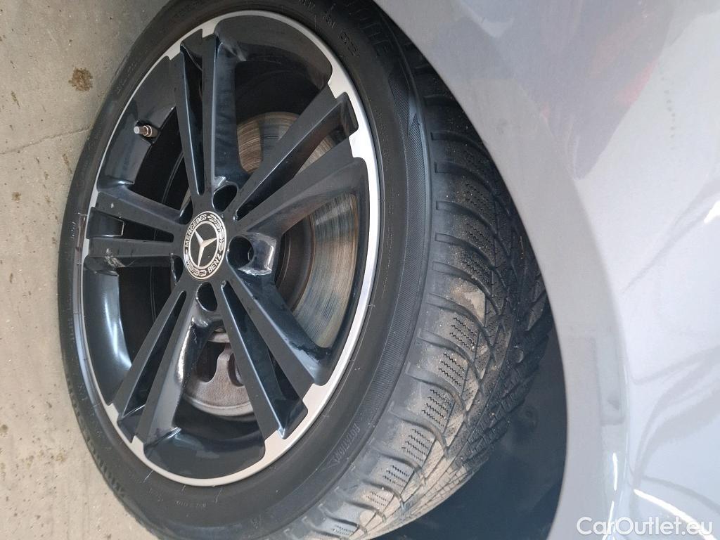  Mercedes  CLA-Klasse MERCEDES-BENZ CLA Shooting Brake / 2019 / 5P / Break CLA 250 e Business Line #4