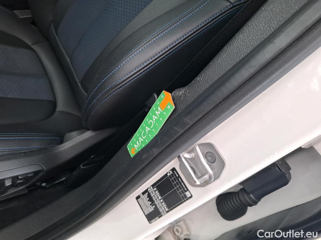  Bmw  X2 Série  sDrive 18i M Sport 1.5 135CV BVM6 E6d #26