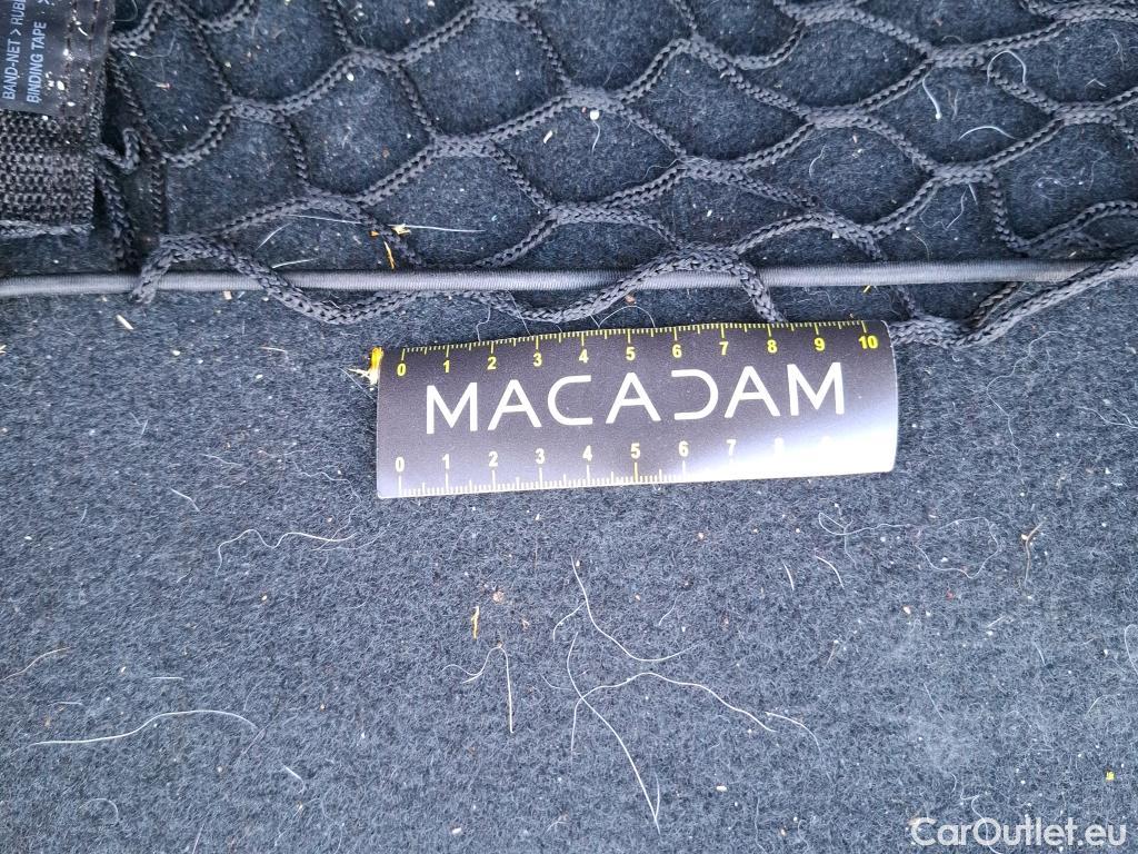  Hyundai  Konna Kona Creative Hybrid 2WD 1.6 GDI 140CV BVA6 E6d #2