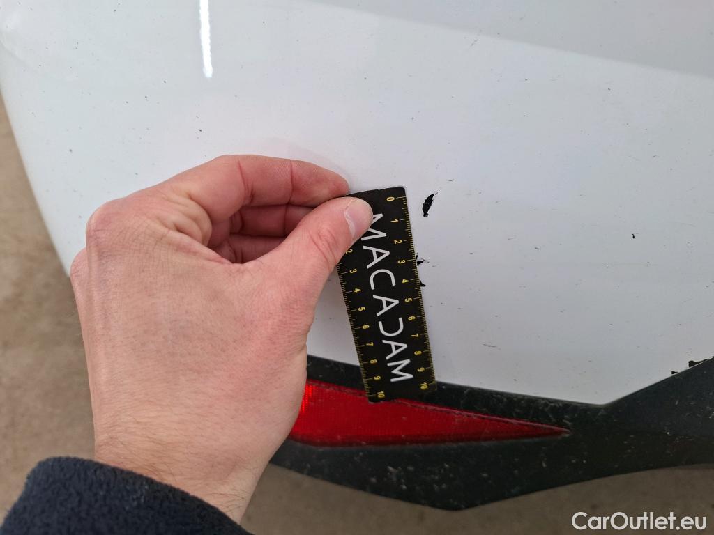  Hyundai  i20  Initia 1.2 85CV BVM5 E6d #7