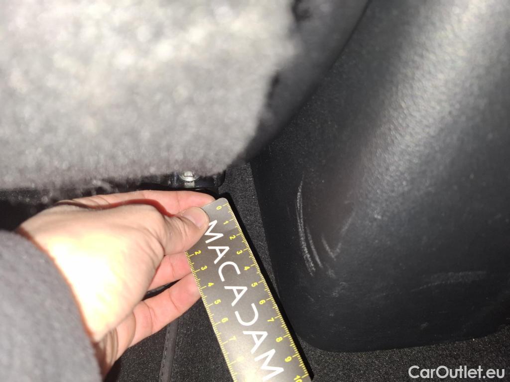  Hyundai  i20  Initia 1.2 85CV BVM5 E6d #28