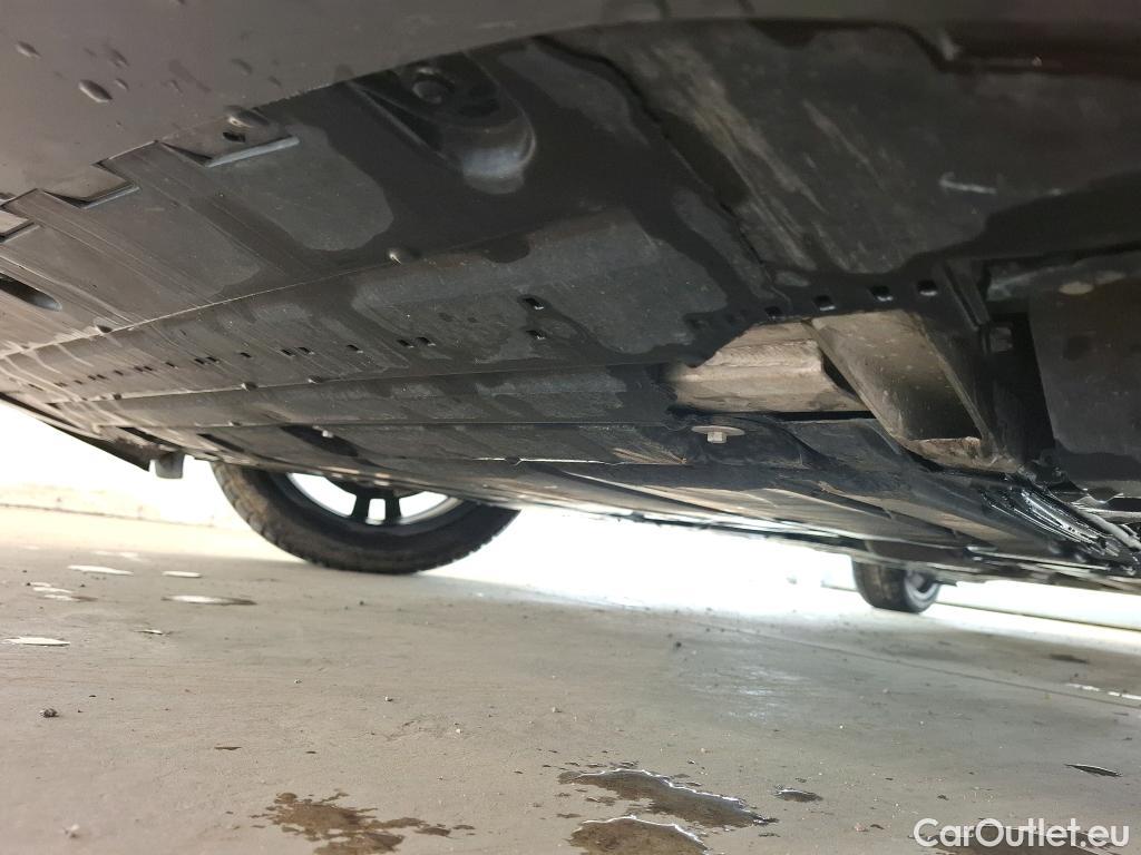  Mercedes  CLA-Klasse MERCEDES-BENZ CLA Shooting Brake / 2019 / 5P / Break CLA 250 e Business Line #15