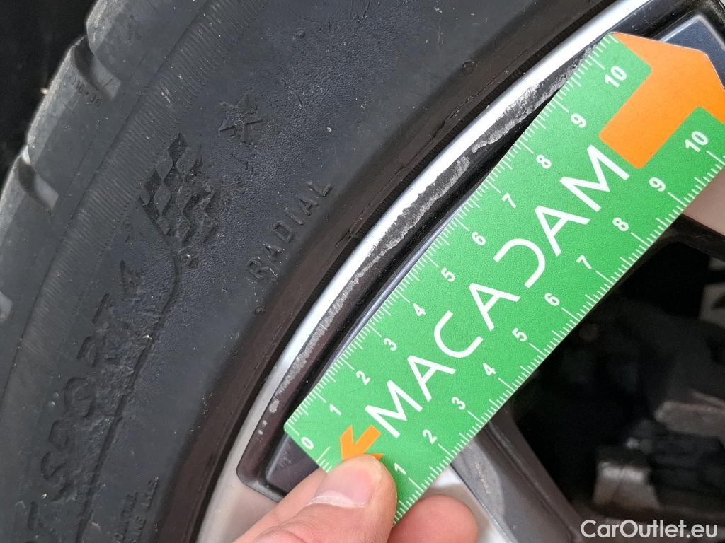  Bmw  X2 Série  sDrive 18i M Sport 1.5 135CV BVM6 E6d #19