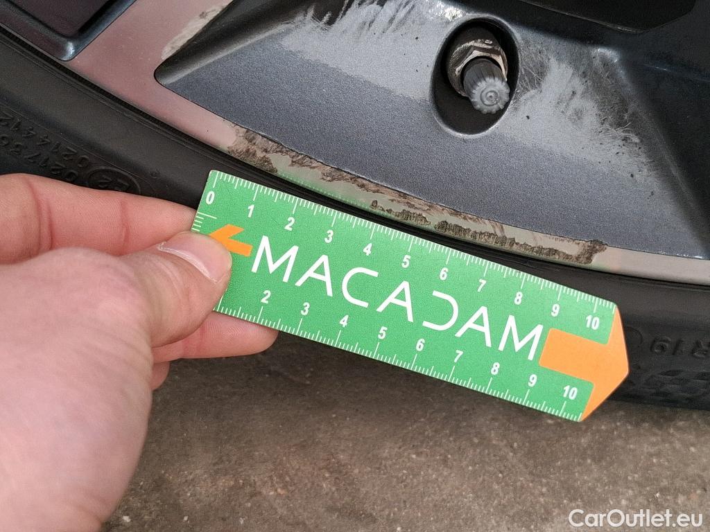  Bmw  X2 Série  sDrive 18i M Sport 1.5 135CV BVM6 E6d #24