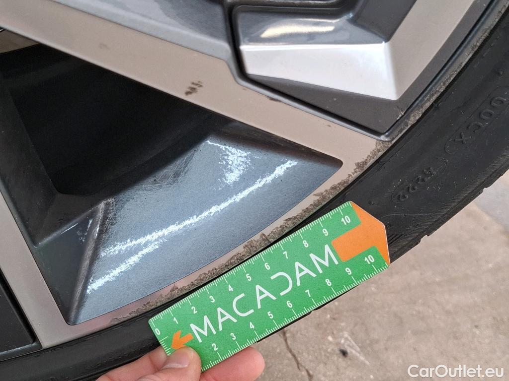  Bmw  X2 Série  sDrive 18i M Sport 1.5 135CV BVM6 E6d #25