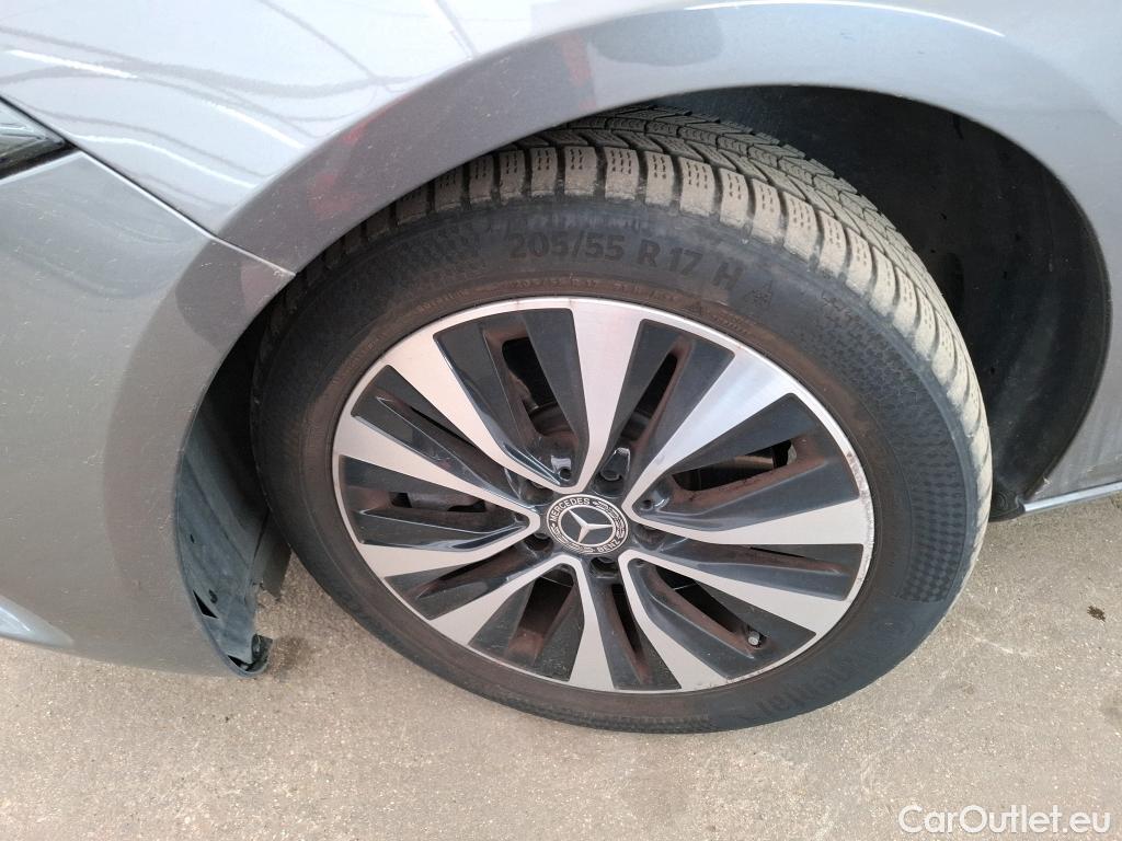  Mercedes  A-Klasse MERCEDES-BENZ Classe A Berline  2018  4P  Berline A 250 e Business Line 8GDCT #7