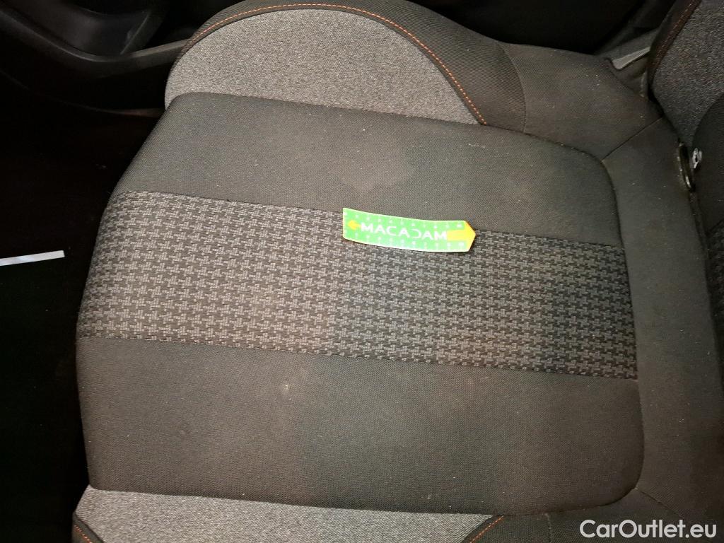  Peugeot  3008  II Active Pack 1.5 HDi 130CV BVA8 E6d #27