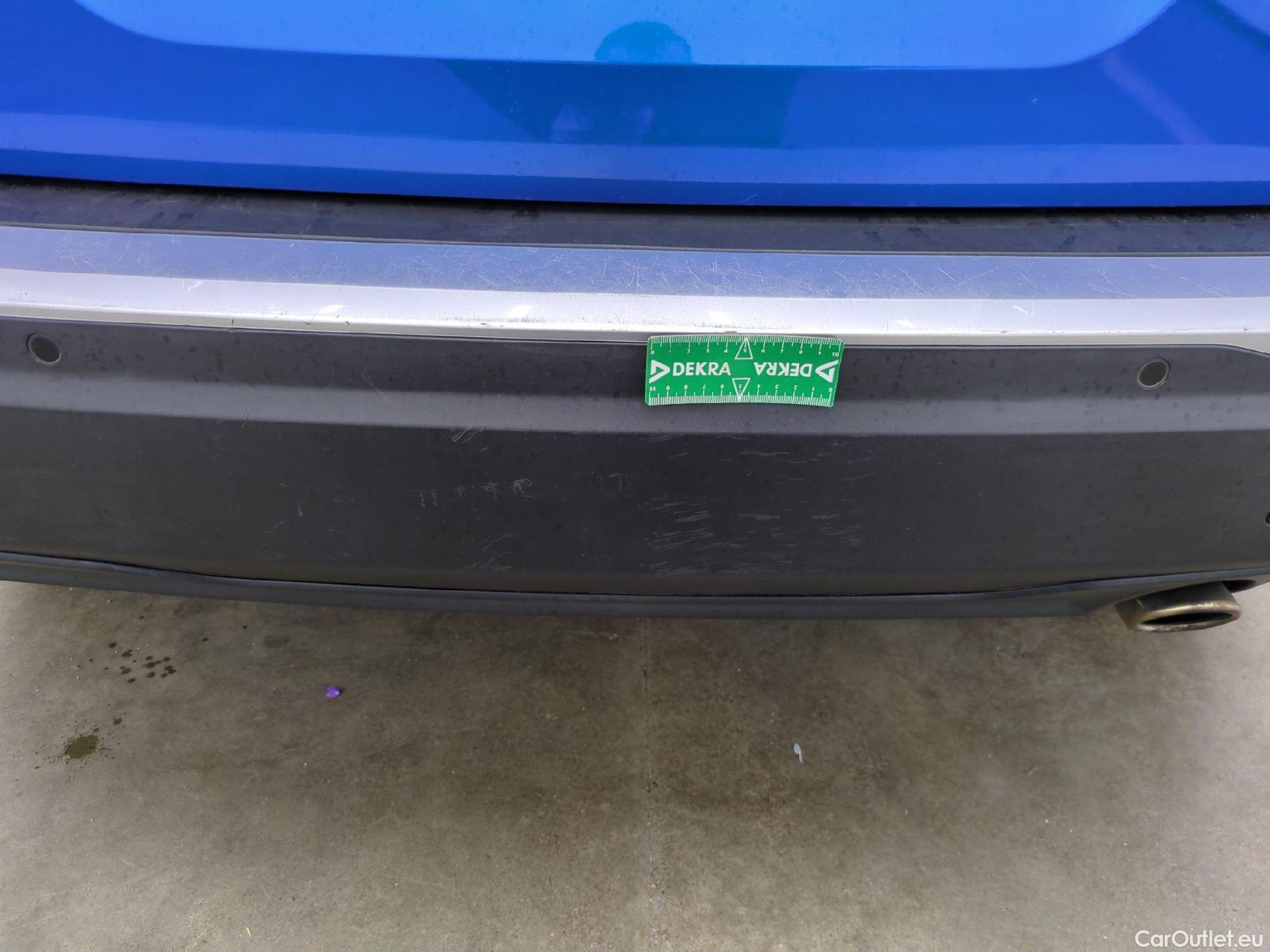  Peugeot  2008  Allure Business 1.5 HDi 130CV BVA8 E6d #52